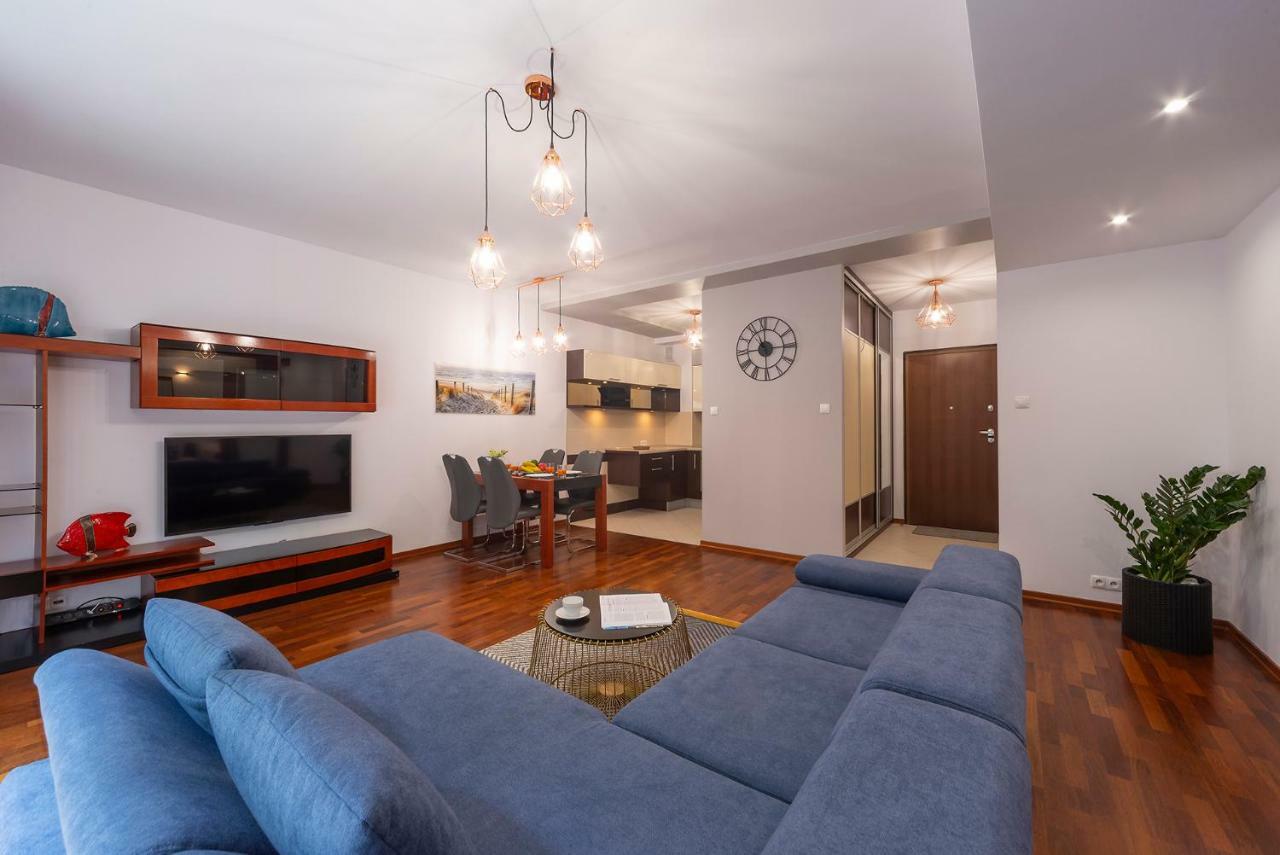 Beachfront Apartment Haga With Free Parking By Noclegi Renters Sopot Dış mekan fotoğraf